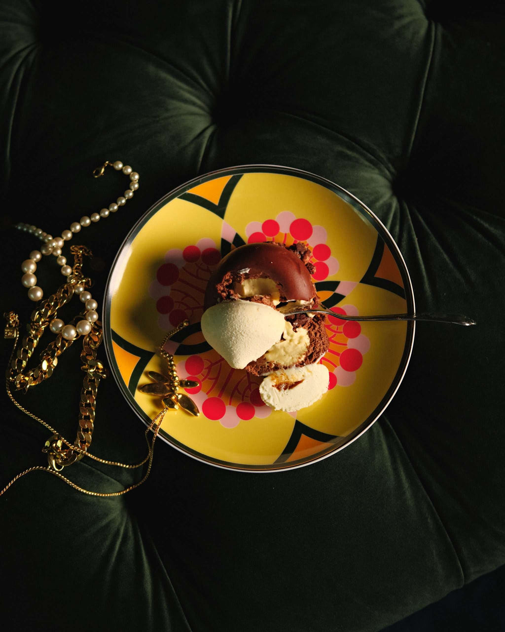 Couped Green Deco Fine Bone Dessert Plate