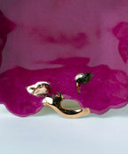 Fuchsia Gold-rimmed Leaf Bread Plate